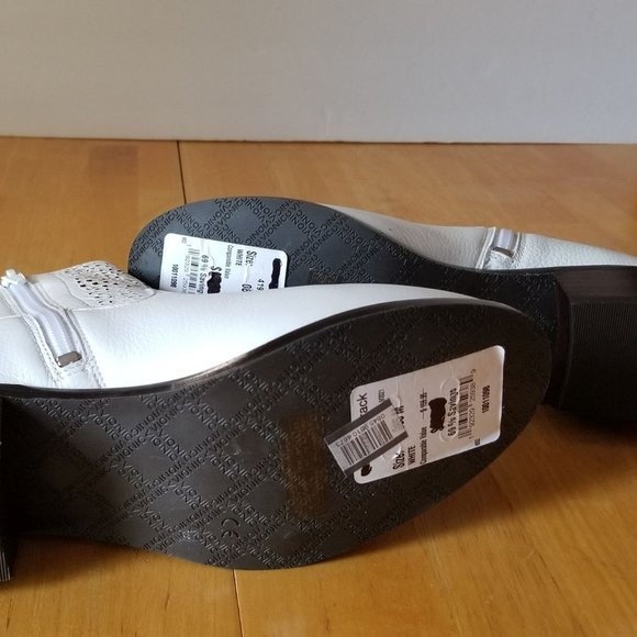 NEW Vionic Luciana White Ankle Boots - Picture 9 of 13